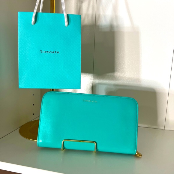 Tiffany & Co. Handbags - Tiffany & Co Large Zip Clutch/Wallet 👰🏻